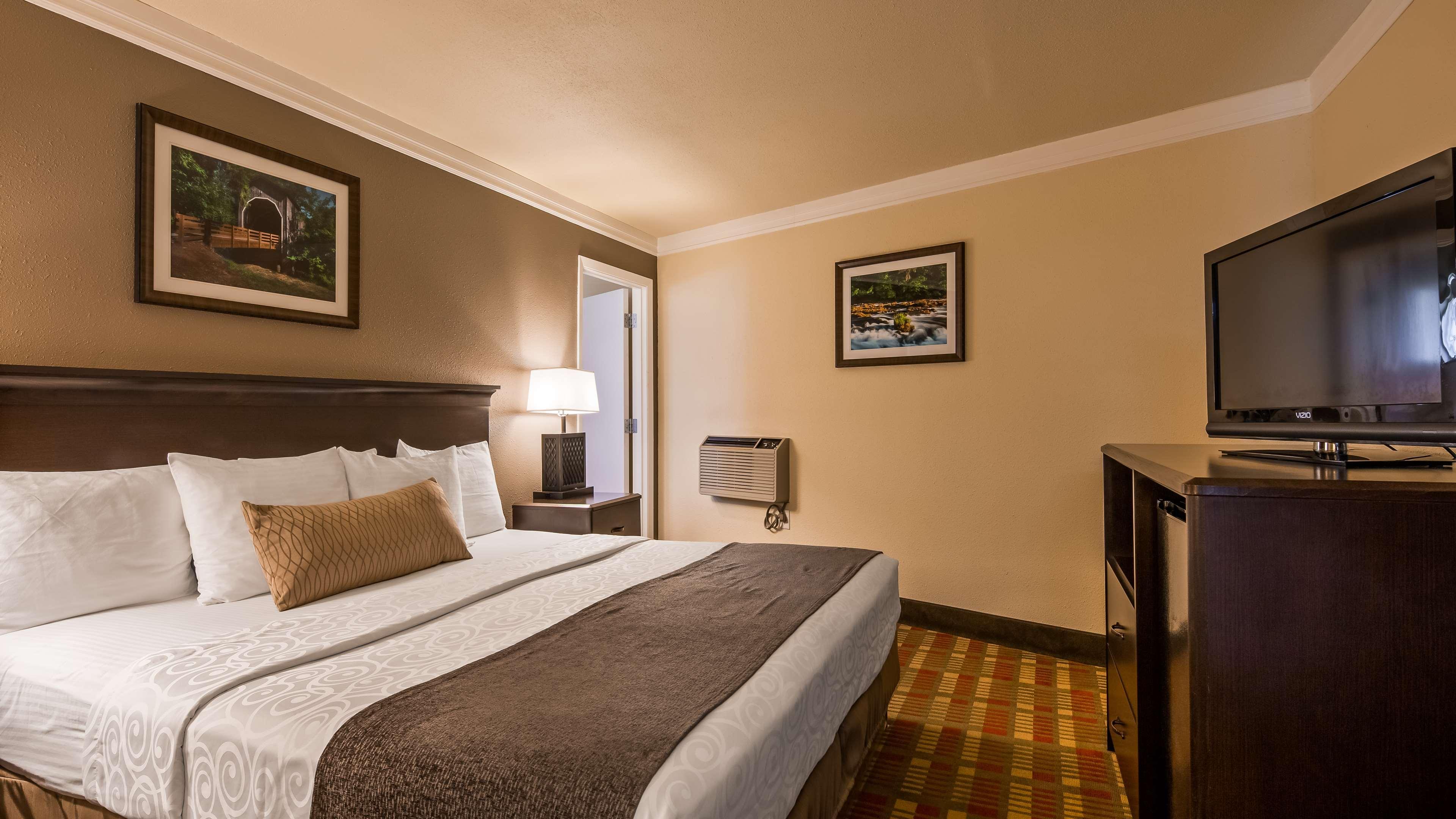 Best Western Garden Villa Inn Roseburg Zewnętrze zdjęcie