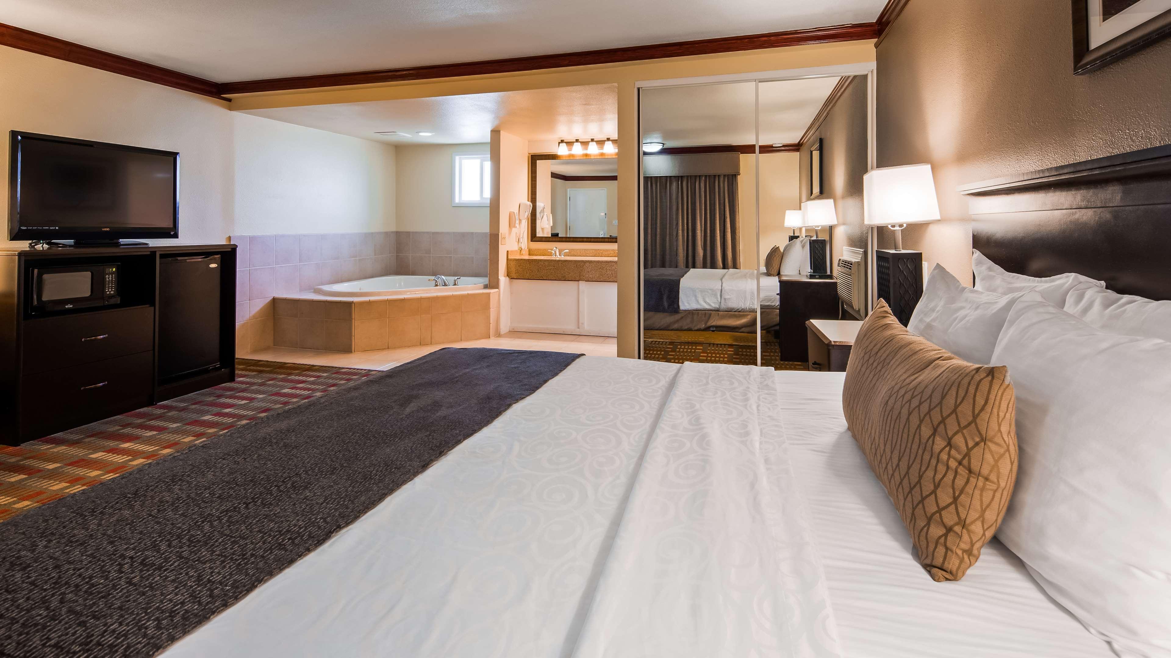 Best Western Garden Villa Inn Roseburg Zewnętrze zdjęcie
